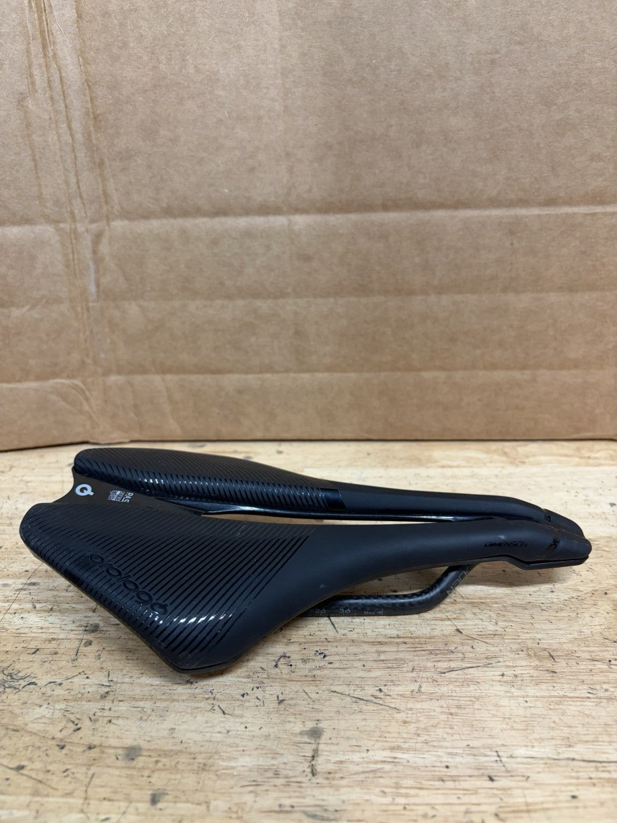 Prologo Dimension saddle - carbon rails - 143mm5
