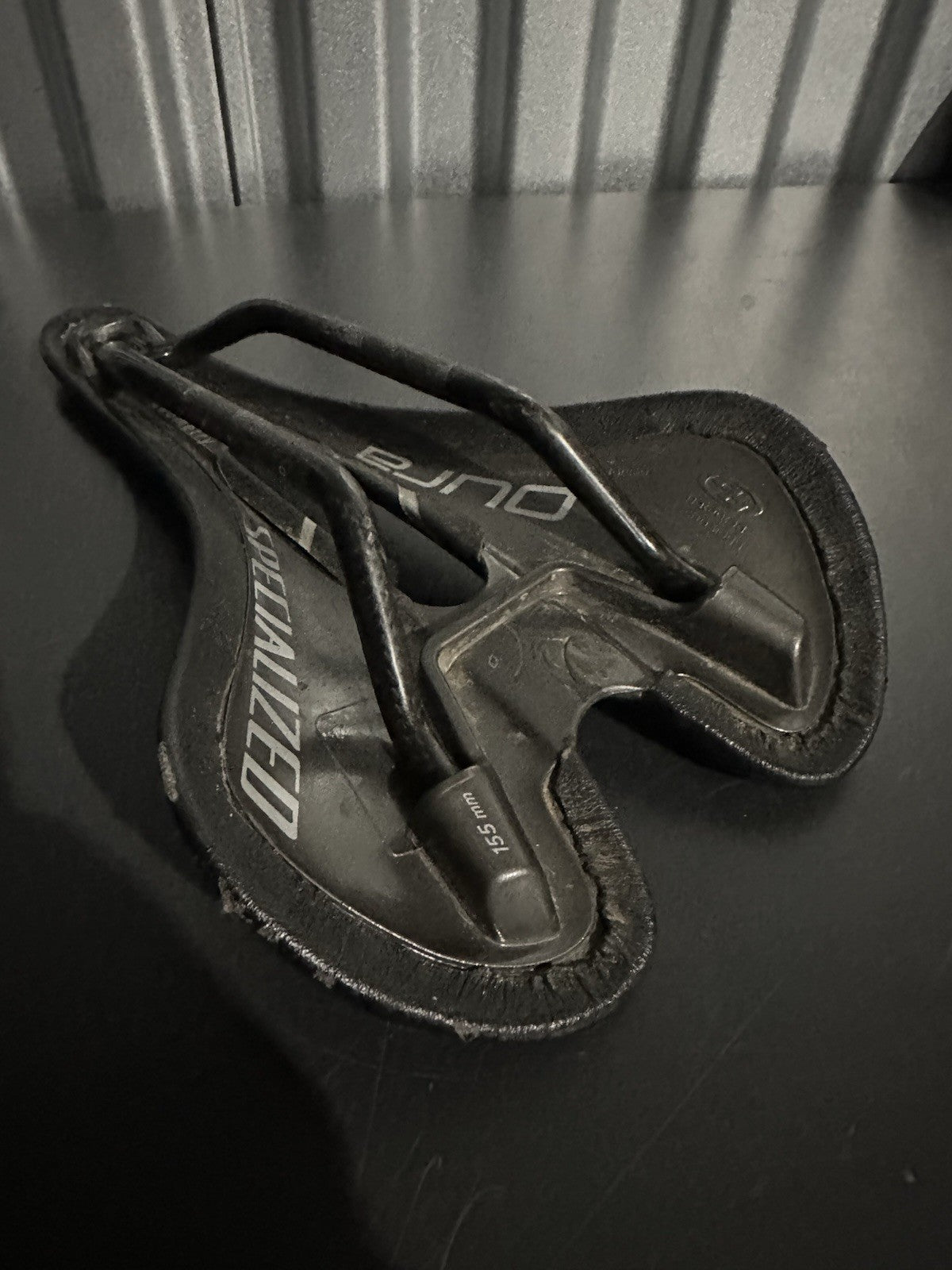 155mm Specialized Oura Carbon Rail Road Saddle2