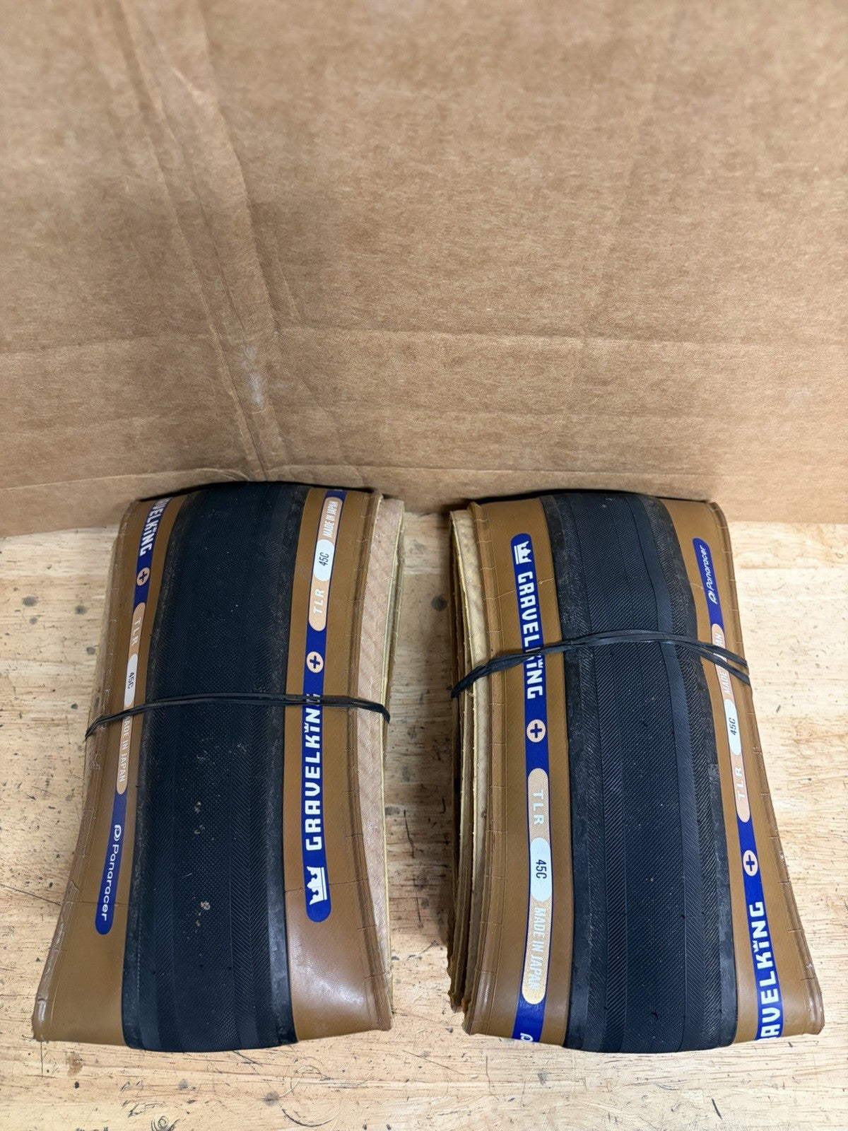 Gravel Ling Plus 700 X 45 TLR - PAIR - brown / tan - folding1