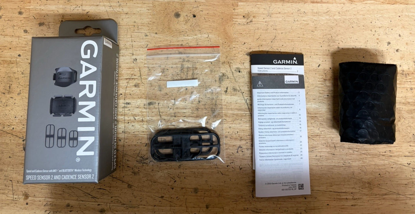 Garmin 010-12845-00 Bike Speed & Cadence Sensor 23