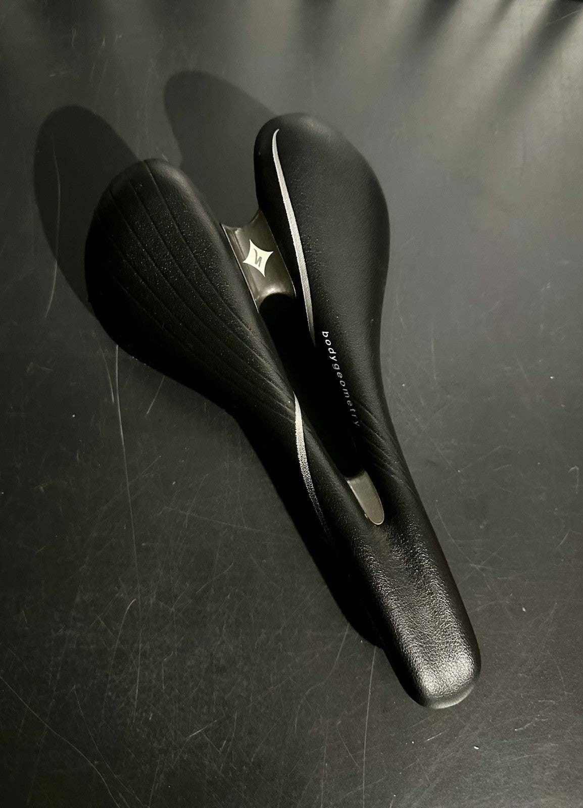 155mm Specialized Oura Carbon Rail Road Saddle0